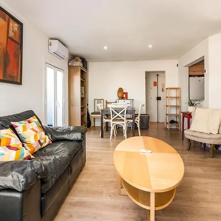 55m² Monthly Base W Terrace Ac Apartament *