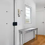 55m² Monthly Base W Terrace Ac Apartmán