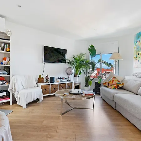 Charming 1br With Terrace Near El Carmel Apartment *