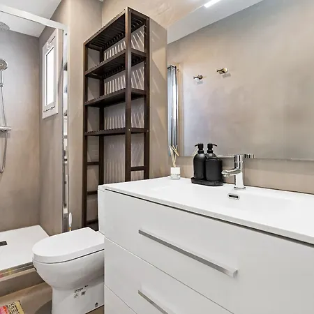 Apartment Charming 1br With Terrace Near El Carmel *